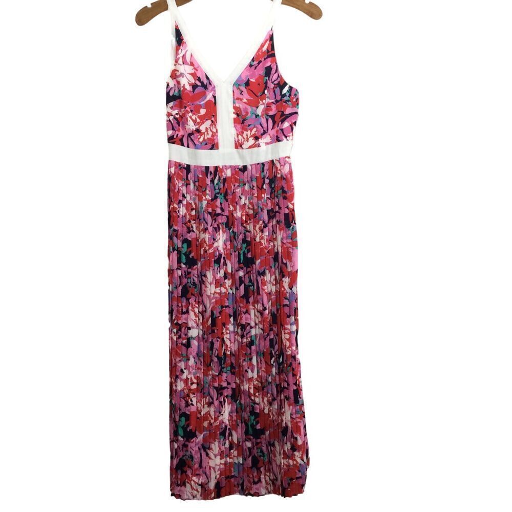 Katherine Kelly Quinn Floral Sleeveless V-Neck Pleated Dress Spring Blooms 4 NWT